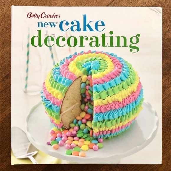 Betty Crocker Cook Books, Set of 2, Best Of Betty Crocker & Cake Decorating - Picture 5 of 15